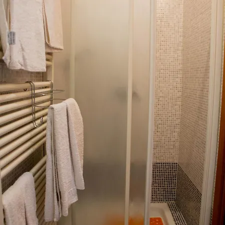 Davor La Glesia Daire